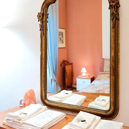 Xenia Apartments - Elegant Flat In The Center Of Milan Exterior photo