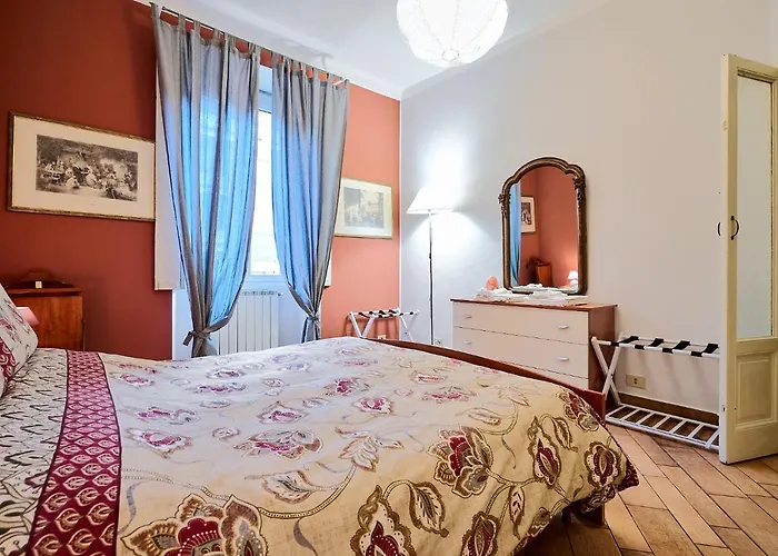 Xenia Apartments - Elegant Flat In The Center Of Milan